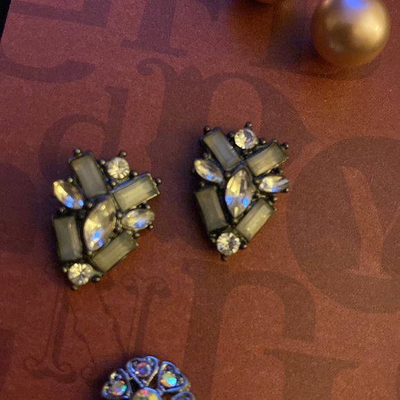 Lot of four vintage-style post earrings - Picture 4 of 6